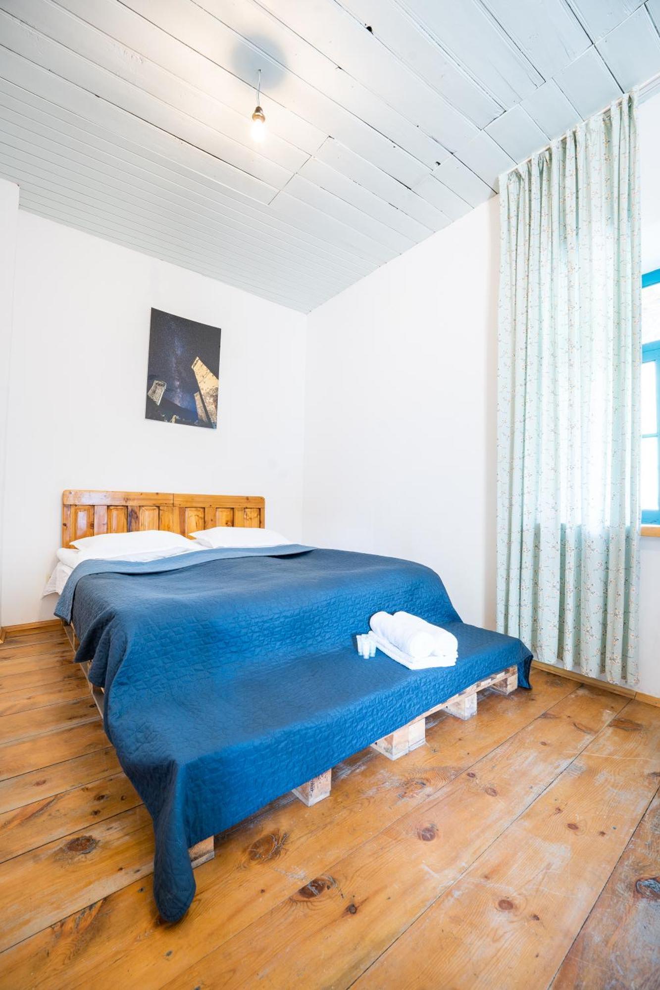 Agra Ushguli Hotel Екстериор снимка